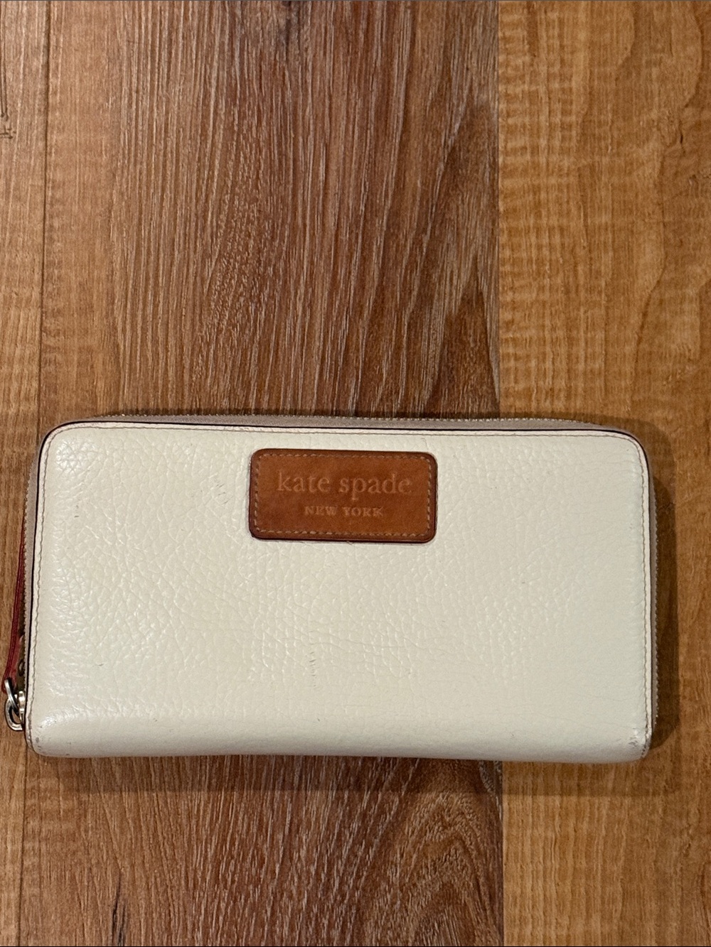 Kate Spade New York Leather Continental Zip Around Wallet (EUC)
